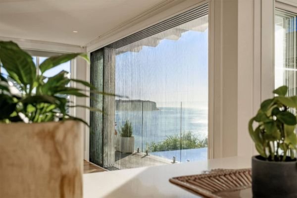 Professional window cleaning in Melbourne services